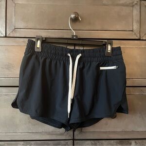 Vuori Clementine Short 2.5” M